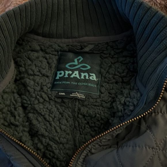 PrAna Deep Balsam Diva Ribbed Side Sherpa Interior Vest Size Small - Picture 5 of 7